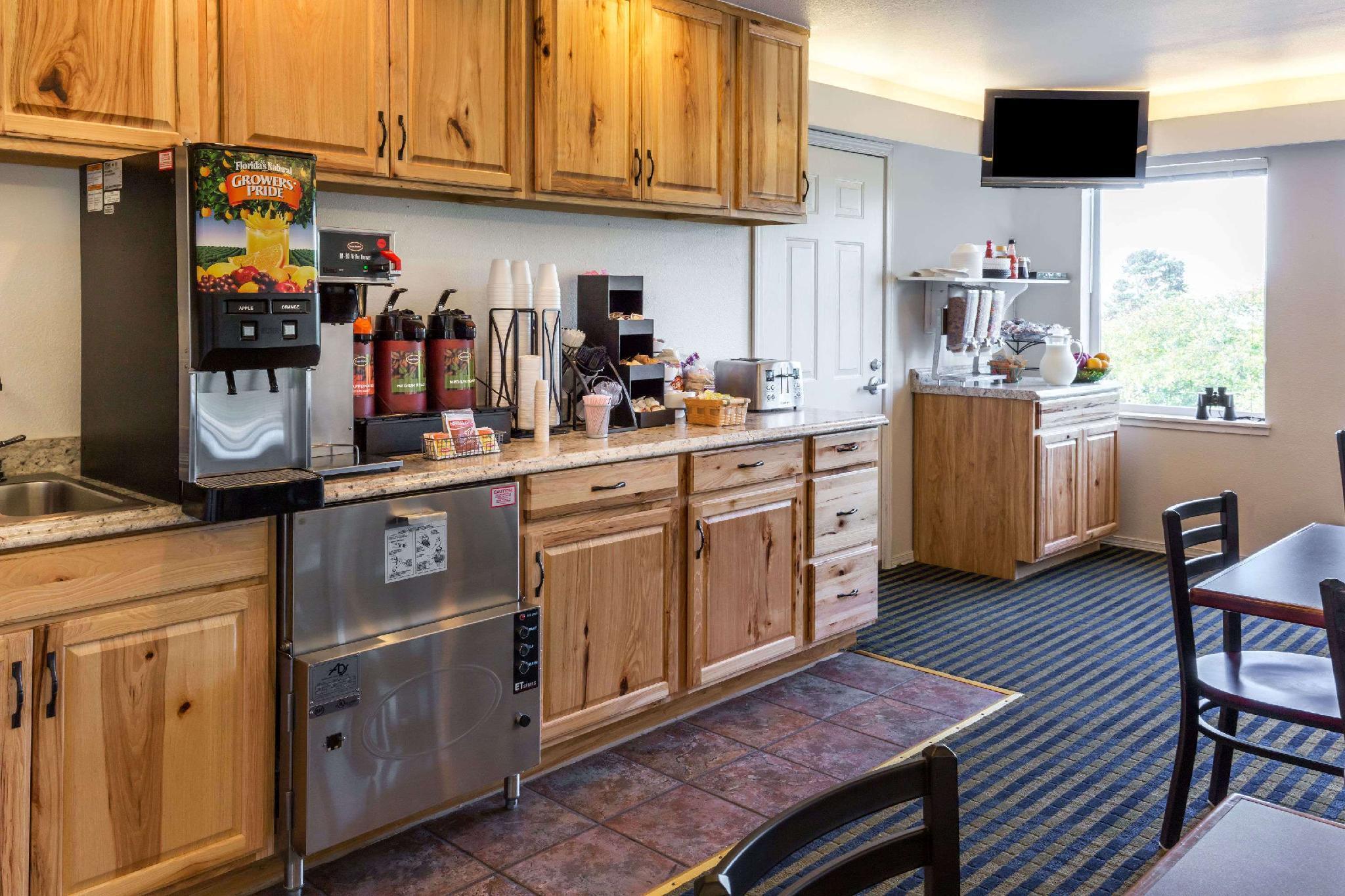 Travelodge By Wyndham Depoe Bay Zewnętrze zdjęcie