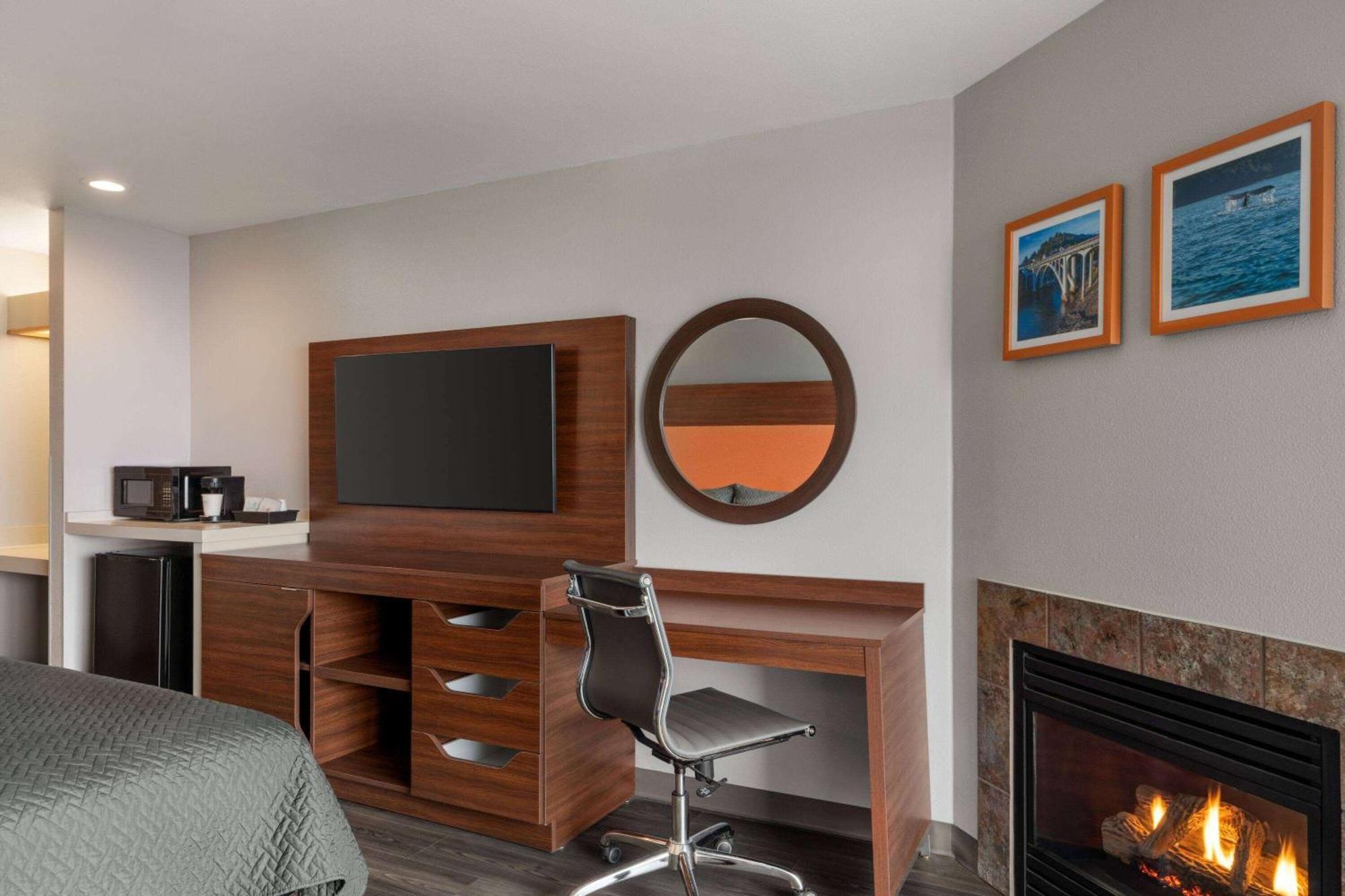 Travelodge By Wyndham Depoe Bay Zewnętrze zdjęcie